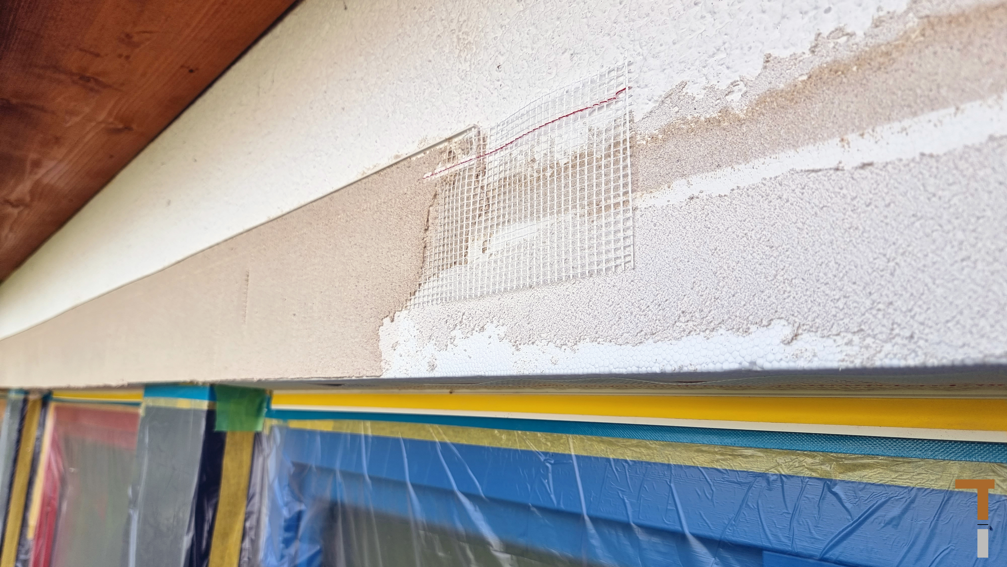 Fenstererneuerung Kindertagesstätte - Gedämmten Sturz verputzen